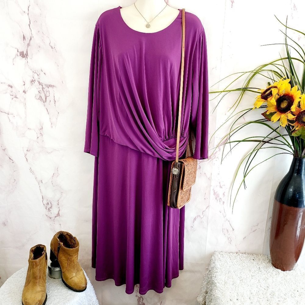 London Times beautiful purple draped front dress